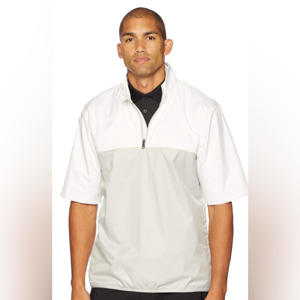 Adidas Golf Men’s Climastorm Provisional Short Sleeve 1/2 zip Jacket .Large NWOT
